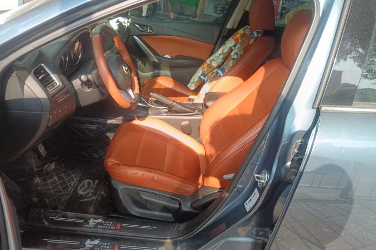 Used Mazda Atenza 2015 2.0L Blue Sky Fashion Edition
