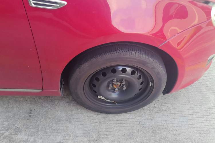 Used Roewe 550 2013 550S 1.8L Automatic Start-Zhen Edition