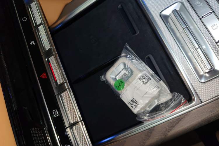 Used Zeekr 9X 2025 Hyper Edition
