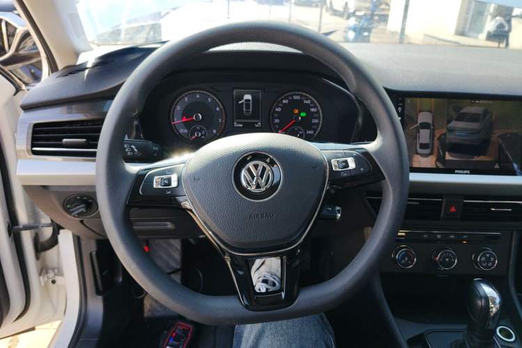 Used Volkswagen Lavida 2019 1.5L Automatic Vision Edition China VI Standard