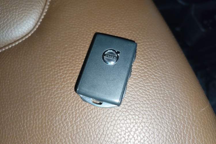 Used Volvo XC90 2023 B6 Zhiyi Luxury Edition 7-Seater