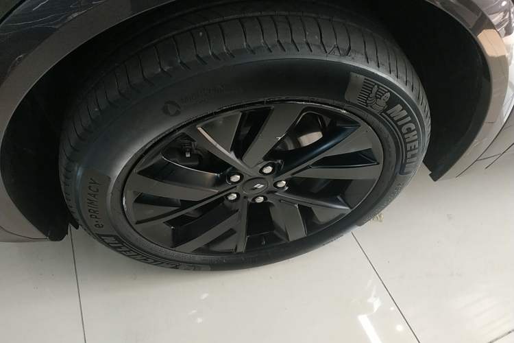 Used Li Auto L7 2023 Air model
