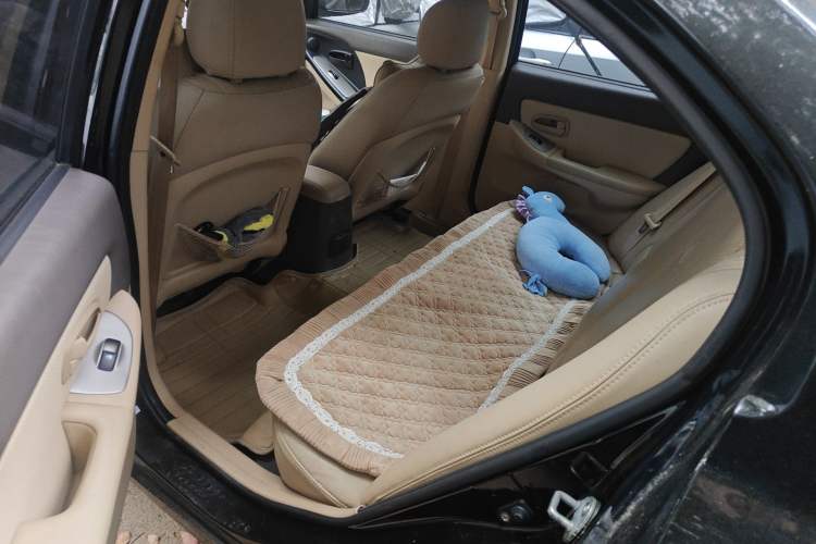 Used Hyundai Elantra 2011 1.6L Manual Comfort Version