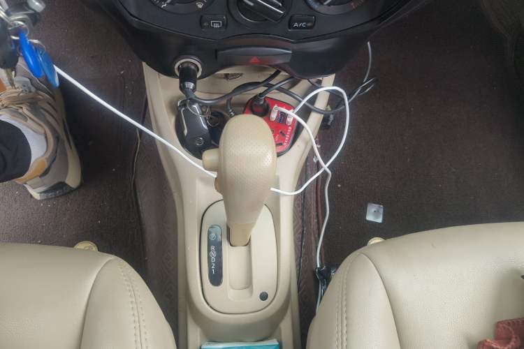 Used Nissan Livina 2010 Jingyue Edition 1.6L Automatic Supercharged Model