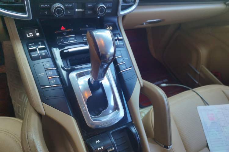Used Porsche Cayenne 2012 3.0T parallel import