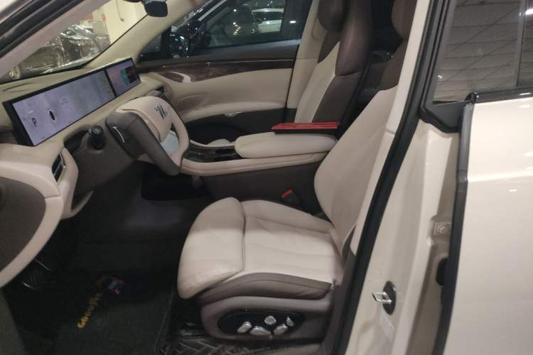 Used IM LS7 2024 90 kWh Max Elite Rear-Drive Version