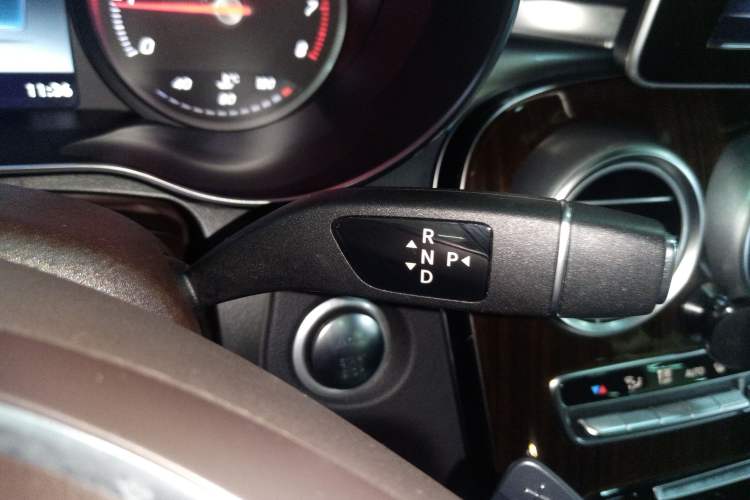 Used Mercedes-Benz GLC 2019 GLC 260 L 4MATIC Luxury Model
