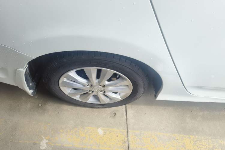 Used Honda City Classic 2012 1.5L Automatic Elite Edition Right Rear Wheel Hub