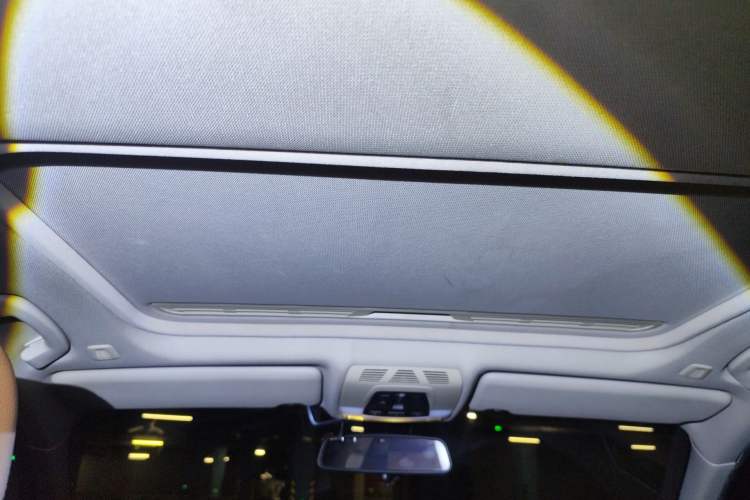 Used BMW 3 Series 2016 320Li Luxury Design Package
