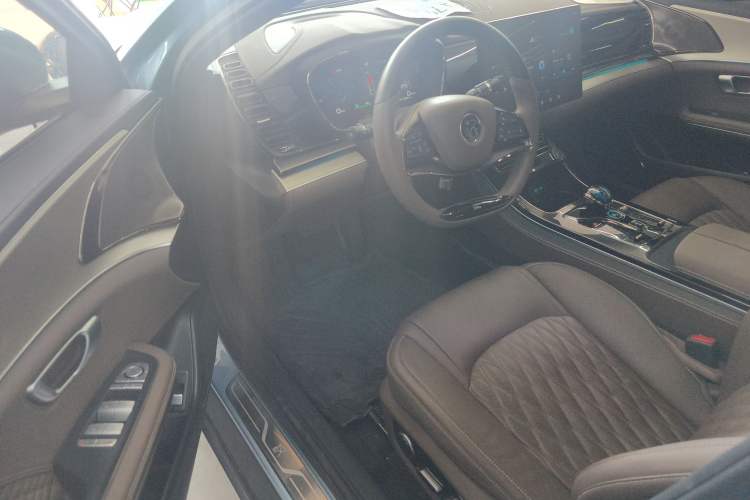 Used BYD Han 2023 DM-i Champion Edition 121KM Prestige Model