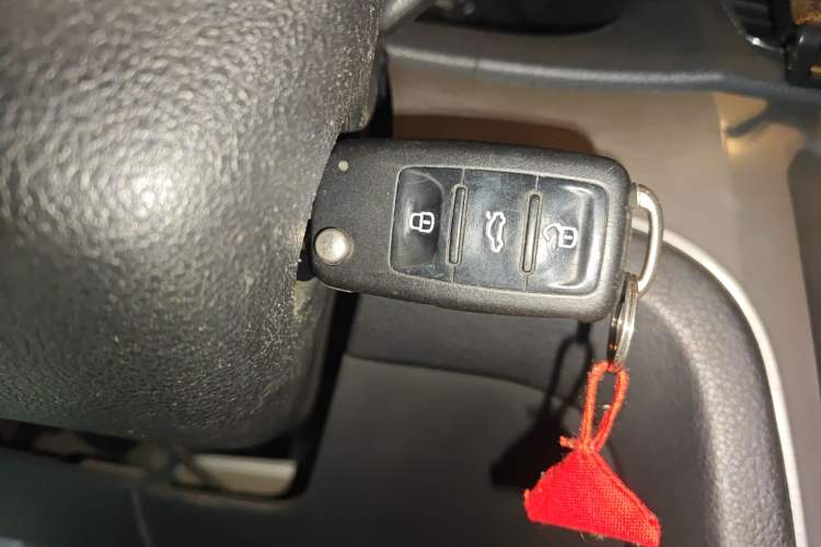 Used Volkswagen Lavida 2013 Revised Version 1.4 TSI DSG Comfort Edition
