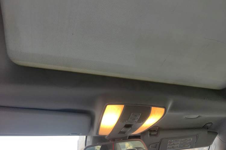 Used Mercedes-Benz E-Class 2012 E 260 L CGI Fashion Model
