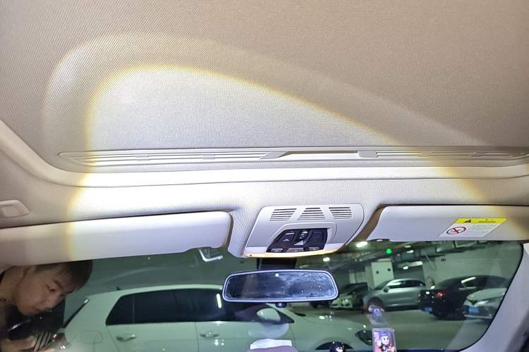 Used BMW 3 Series 2018 320Li Leading Model M Sport Package Headliner