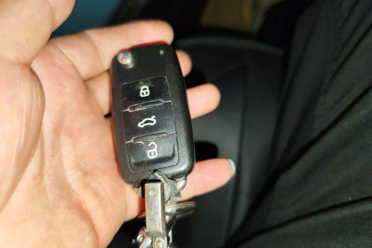 Used Skoda Fabia 2014 1.4L Automatic Crystal Edition
