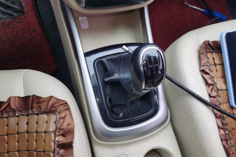 Used Changan Eado 2015 1.6L Manual Luxury Model China V Standard