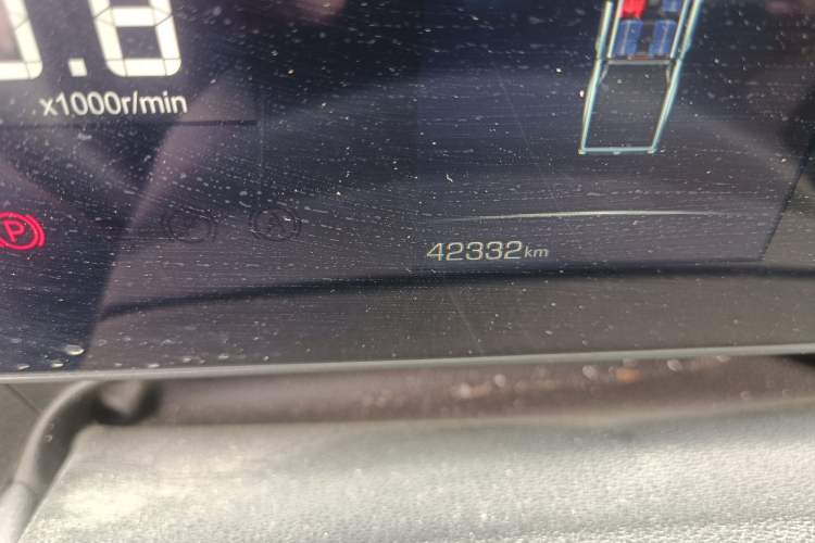 Used Great Wall King Kong Poer 2023 2.0T Manual Diesel Two-Wheel Drive Elite Version Long Bed Flatbed – GW4D20M
