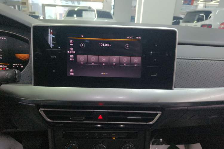 Used Volkswagen Lavida 2023 280TSI DSG Full-Comfort Edition Audio And AC Panel