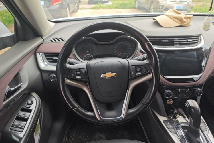 Used Chevrolet Malibu 2018 530T Automatic Luxury Edition Steering Wheel