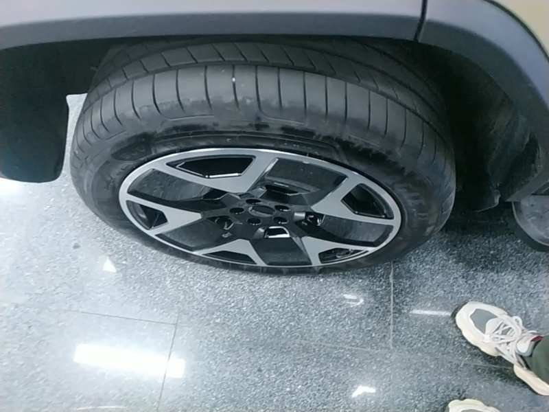 Used iCAR V27 2026 Model 200KM Four-Wheel Drive Falcon 700 — 25