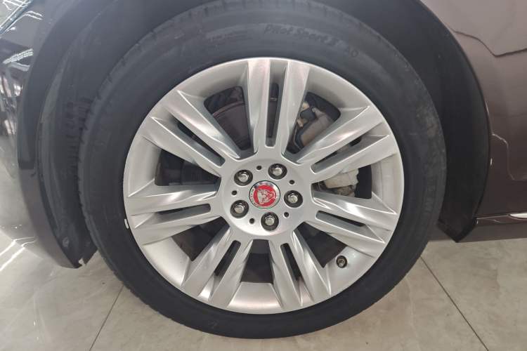 Used Jaguar XFL 2017 XFL 2.0T 240PS Luxury Edition
