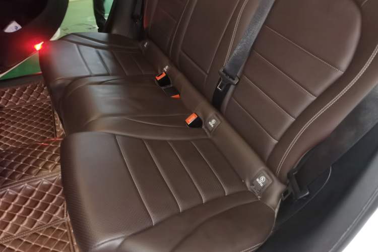 Used Mercedes-Benz GLC 2020 GLC 300 L 4MATIC Dynamic Edition
