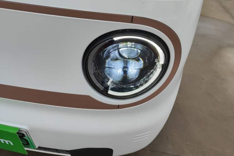 Used Geely Galaxy Panda 2024 Panda Mini 200km Endurance Bear
