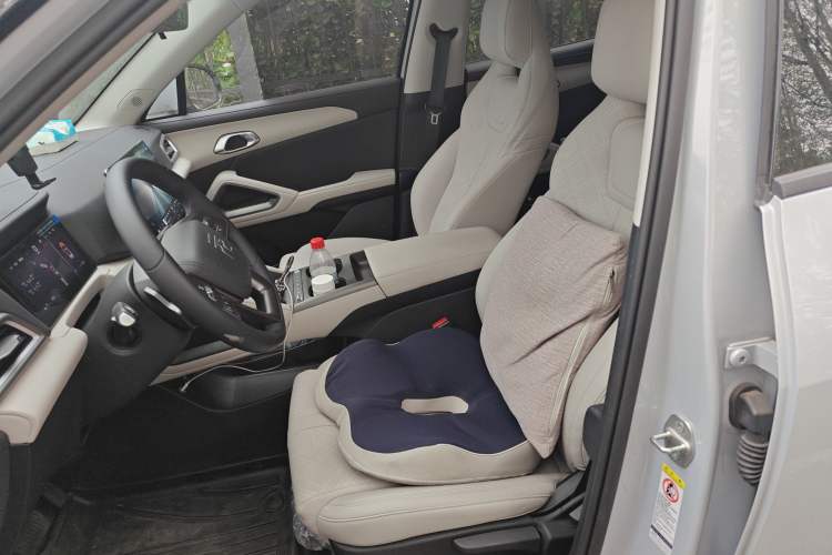 Used BYD Yuan UP 2025 Intelligent Driving Version 401 KM Dynamic Edition Left Front Seat