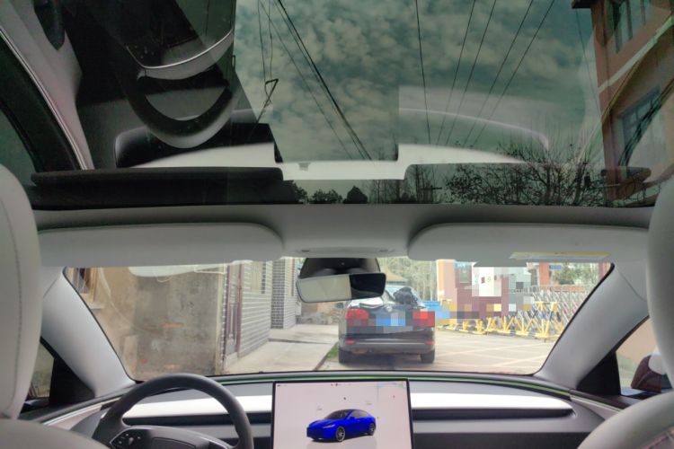 Used Tesla Model 3 2023 Long-Range All-Wheel-Drive Version