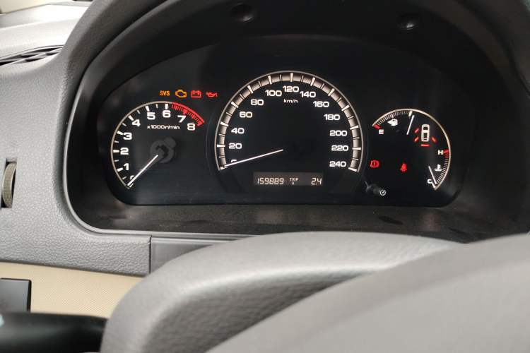 Used BYD M6 2013 2.0L Manual Comfort Edition
