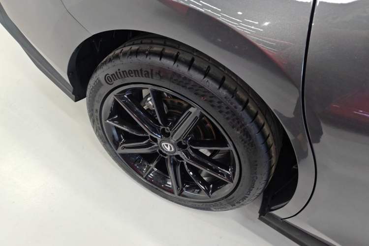 Used CHANGAN UNI-V 2024 1.5T High-Energy Version
