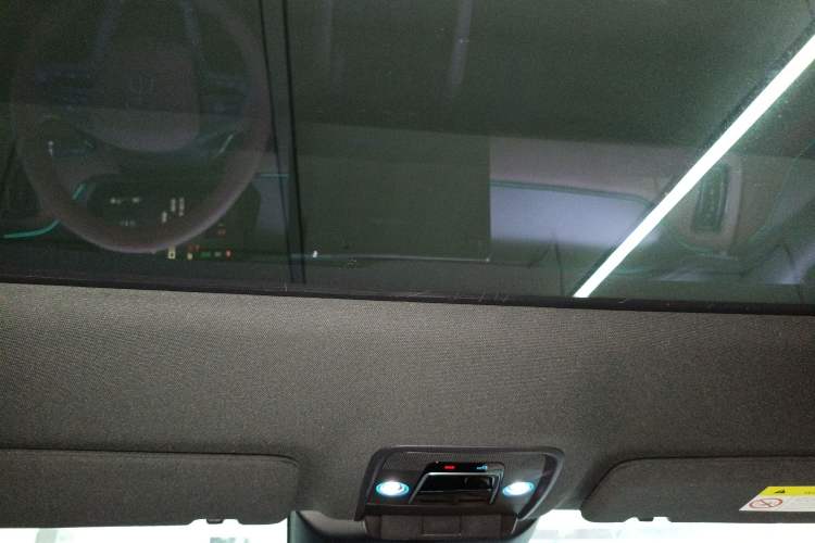 Used BYD Song L EV 2025 Intelligent Driving Version 662 km LiDAR Excellence Edition Headliner