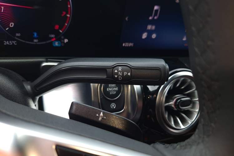 Used Mercedes-Benz GLB 2024 GLB 200 Dynamic Edition
