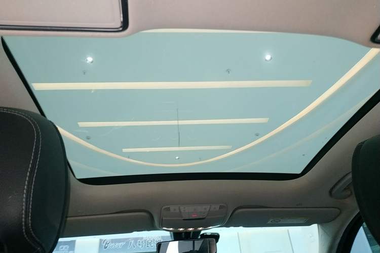 Used Mercedes-Benz C-Class 2021 C 260 L Sport Edition Headliner