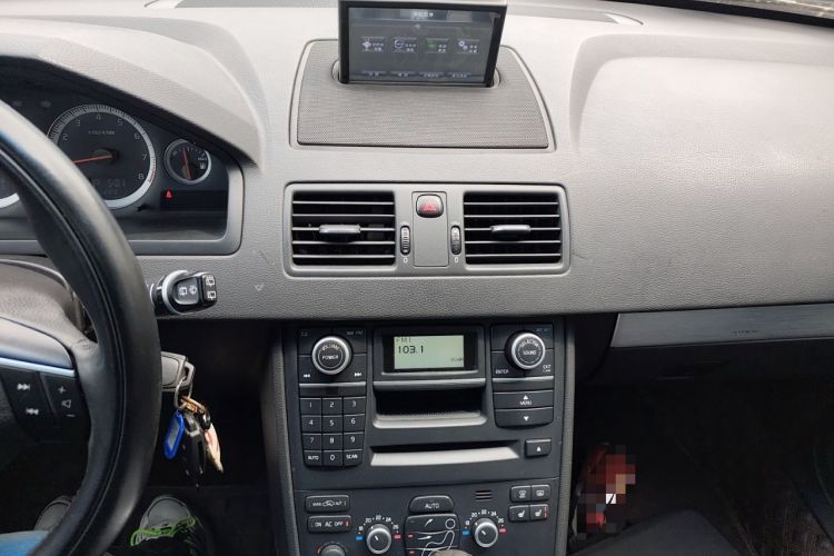 Used Volvo XC90 2013 2.5T T5 Luxury Upgrade Edition Audio And AC Panel