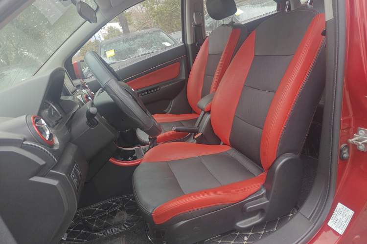 Used BAIC Senova X25 2015 1.5L manual Comfort trim level
