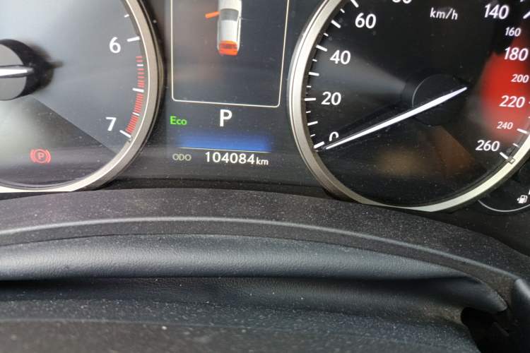 Used Lexus NX 2020 200 Front-Wheel Drive Freeline Edition China VI Standard Odometer Close Up