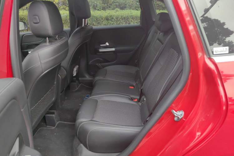 Used Mercedes-Benz B-Class 2020 B 200 Sport Edition Left Rear Seat