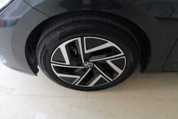 Used Volkswagen Sagitar 2023 280TSI DSG Beyond Lite Edition Left Front Wheel Hub