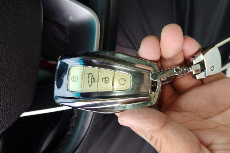 Used Geely Auto Emgrand GT 2021 1.8T Flagship Edition Vehicle Key