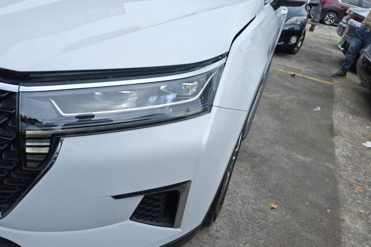 Used Venucia Star 2023 260T Starful Achievement Edition Pro