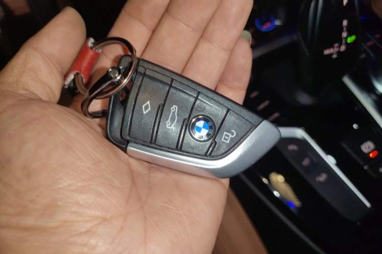 Used BMW X3 2018 xDrive28i M Sport Package China V Emission Standard Vehicle Key