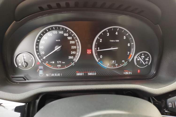 Used BMW X4 2014 xDrive28i Leading Model Instrument Cluster