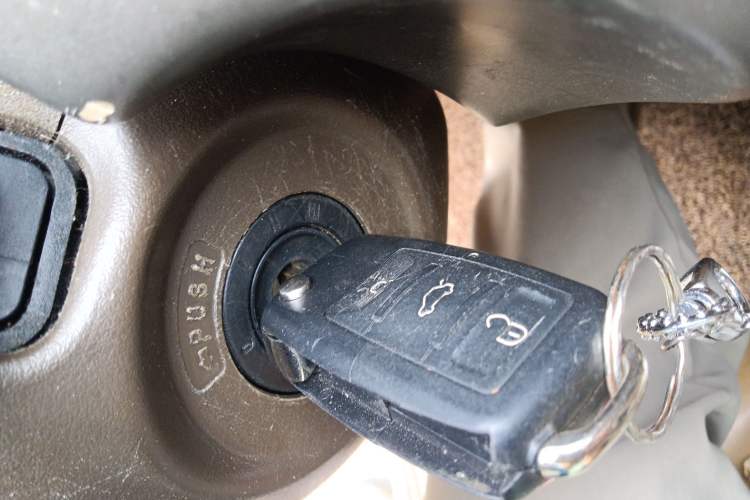 Used Honda Fit 2004 sedan 1.3L manual transmission