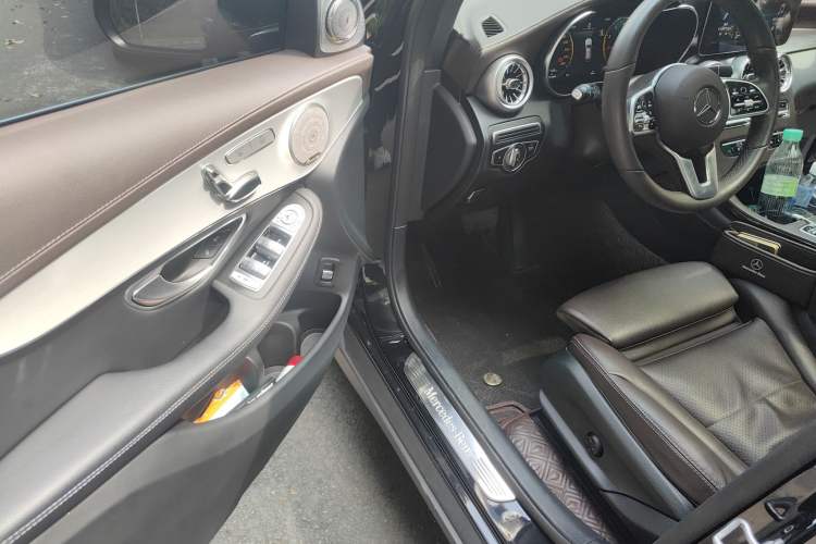 Used Mercedes-Benz GLC 2021 GLC 260 L 4MATIC Dynamic Edition
