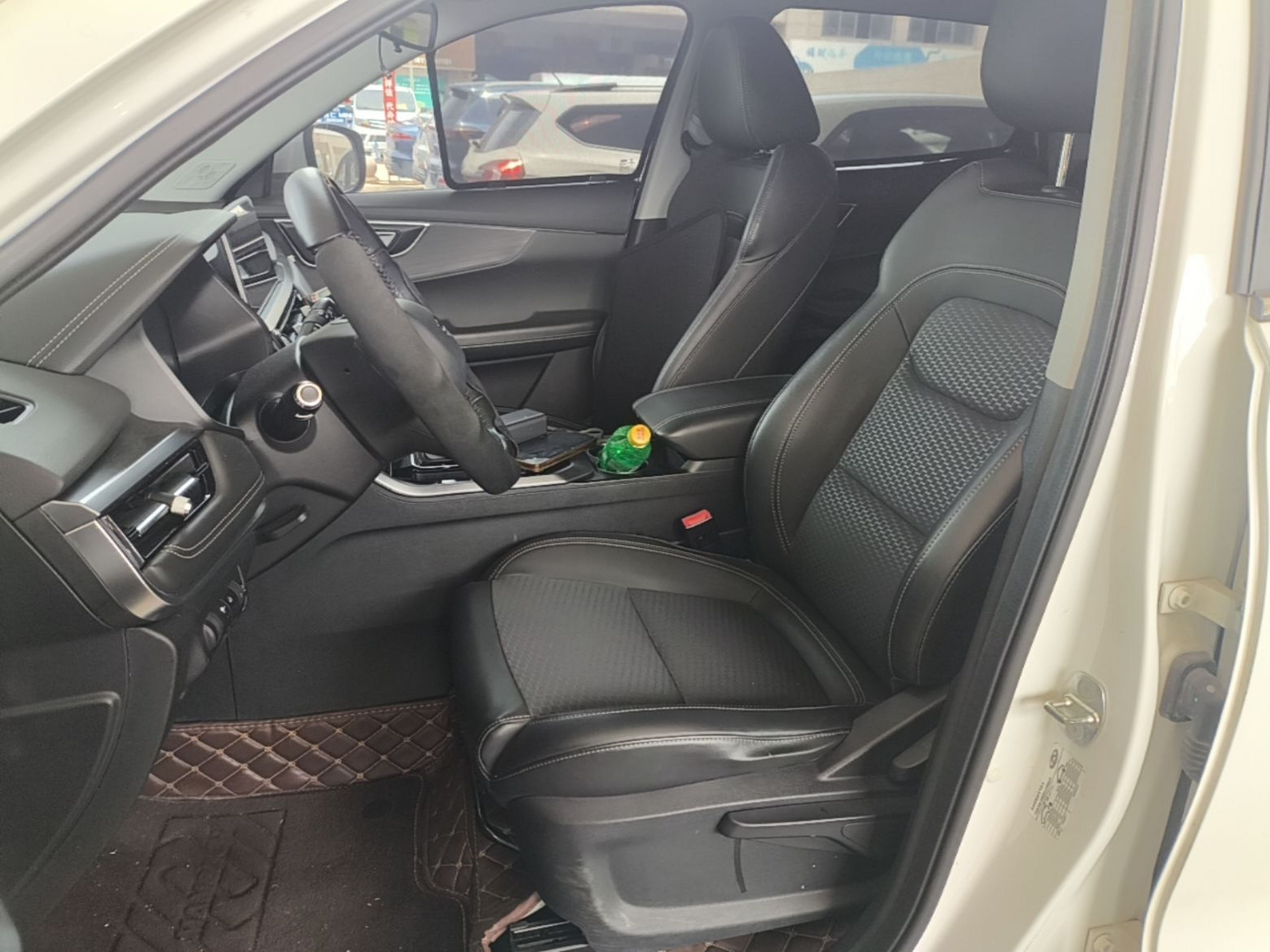 Interior delantero