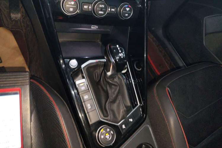 Used Volkswagen Tayron 2019 380TSI Four-Wheel Drive Flagship Version China V Standard
