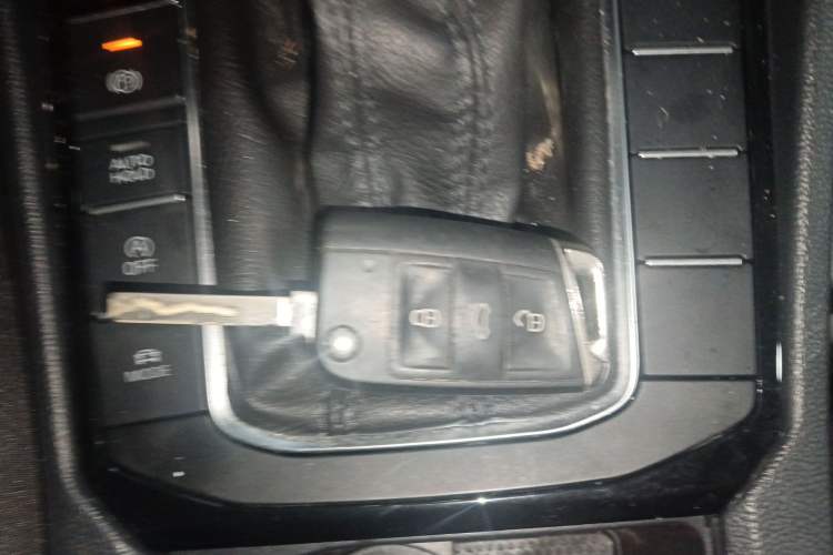 Used Volkswagen Sagitar 2019 200TSI DSG Comfort Version China VI Standard
