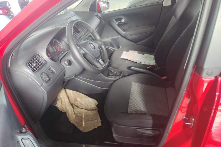 Used Volkswagen Polo 2016 1.4L Automatic Trendy Model
