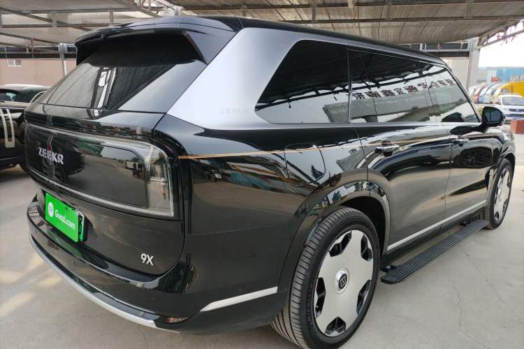 Used Zeekr 9X 2025 Ultra Edition Rear Right 45 Deg