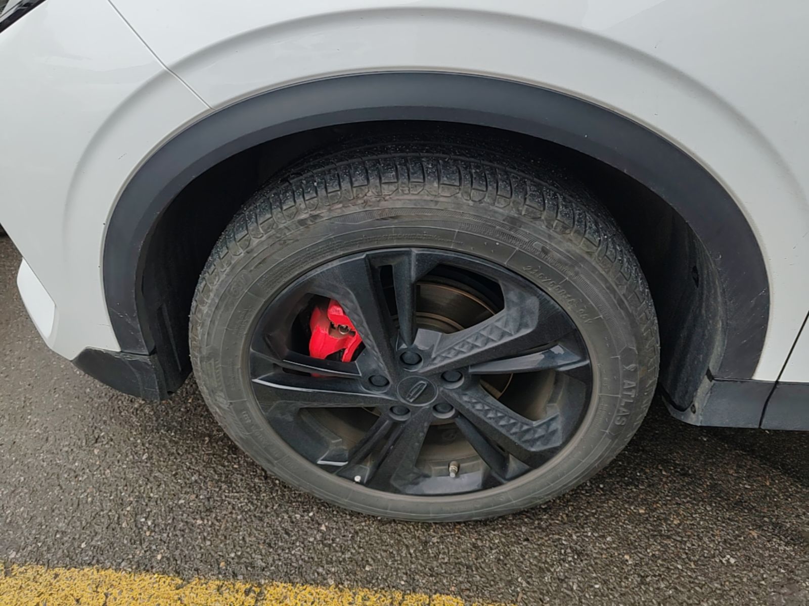 Geely Auto Coolray 2023 Bin Yue COOL 1.5TD DCT Champion Edition — снимка 10